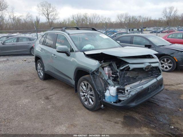  Salvage Toyota RAV4