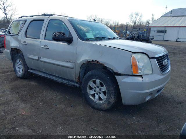  Salvage GMC Yukon
