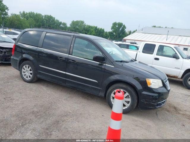  Salvage Chrysler Town & Country