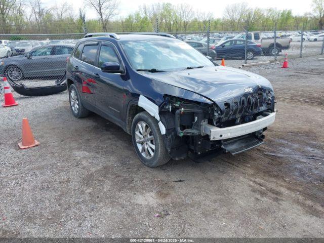  Salvage Jeep Cherokee