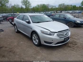  Salvage Ford Taurus