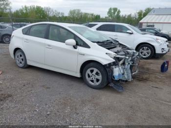  Salvage Toyota Prius