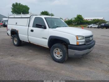  Salvage Chevrolet Silverado 2500
