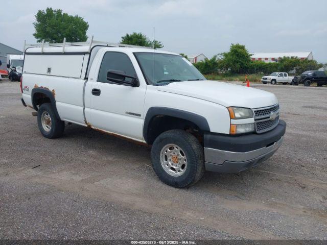  Salvage Chevrolet Silverado 2500