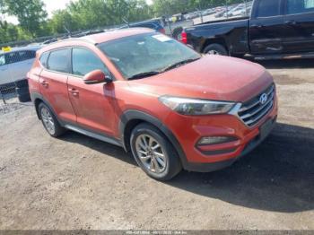  Salvage Hyundai TUCSON