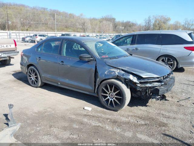  Salvage Volkswagen Jetta