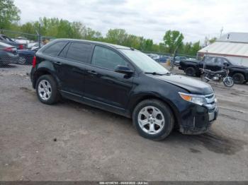  Salvage Ford Edge