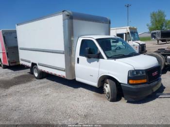  Salvage General Motors Savana Cutaway
