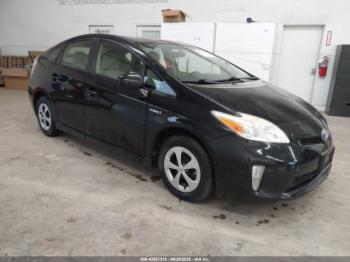  Salvage Toyota Prius