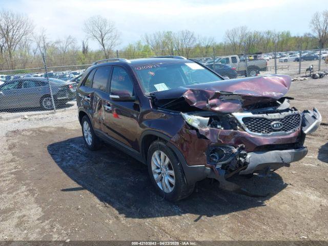  Salvage Kia Sorento
