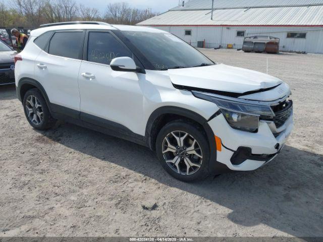  Salvage Kia Seltos