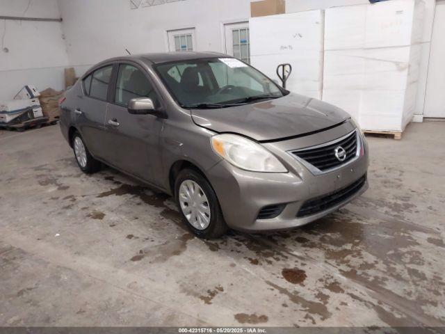  Salvage Nissan Versa