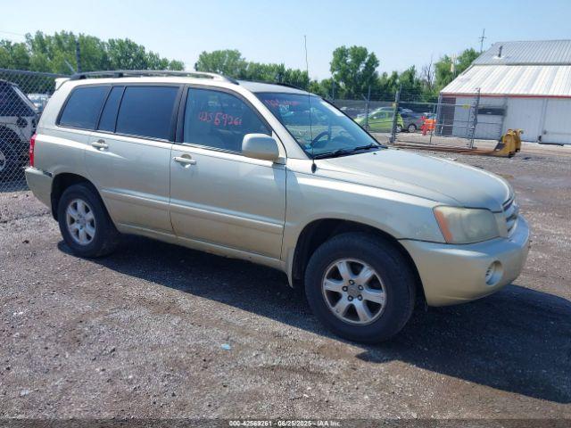  Salvage Toyota Highlander