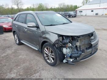  Salvage Kia Sorento