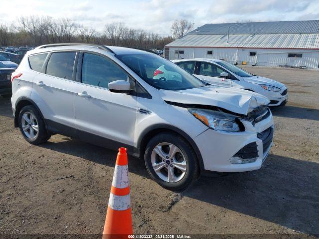  Salvage Ford Escape