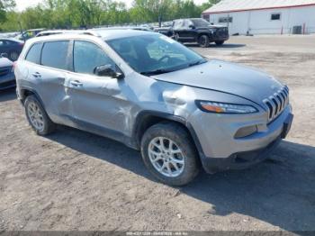  Salvage Jeep Cherokee