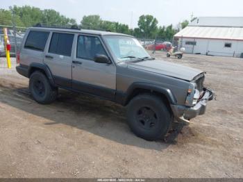  Salvage Jeep Cherokee