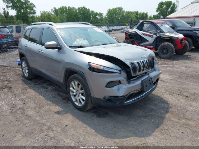  Salvage Jeep Cherokee