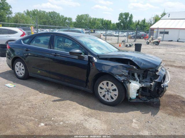  Salvage Ford Fusion