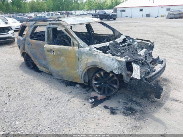  Salvage Ford Explorer