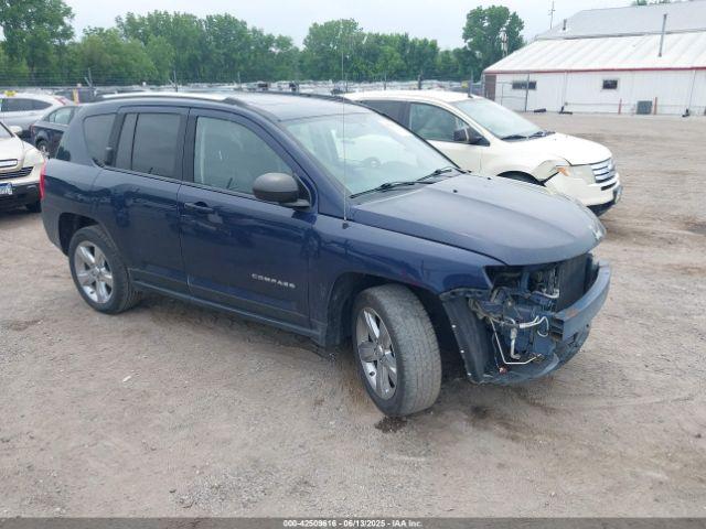  Salvage Jeep Compass
