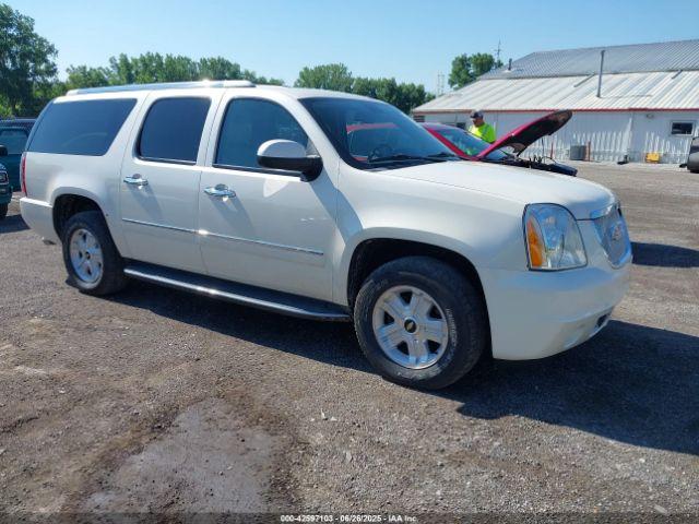  Salvage GMC Yukon