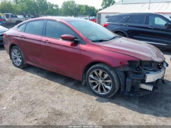  Salvage Chrysler 200