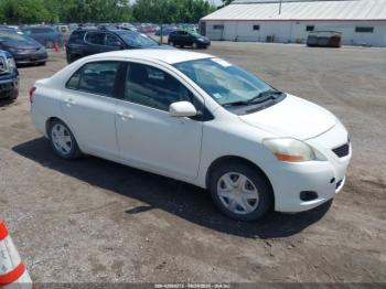  Salvage Toyota Yaris