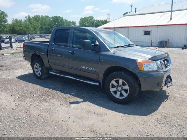  Salvage Nissan Titan