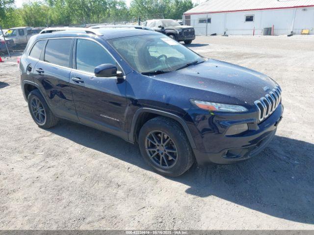  Salvage Jeep Cherokee