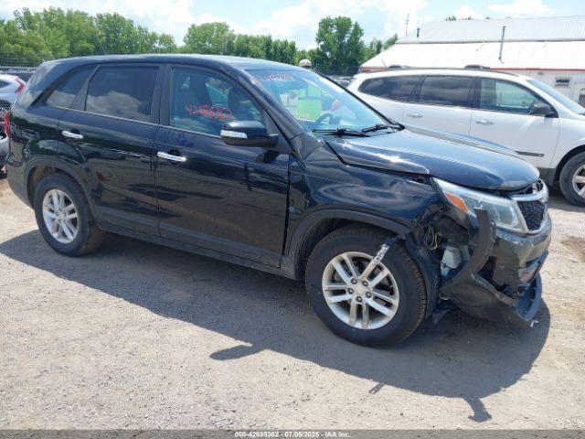  Salvage Kia Sorento