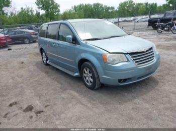  Salvage Chrysler Town & Country