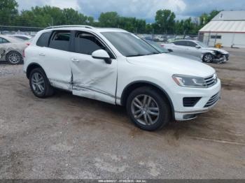  Salvage Volkswagen Touareg
