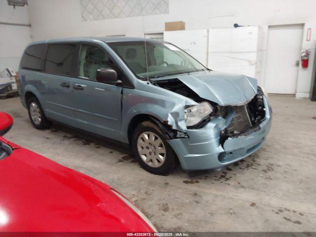  Salvage Chrysler Town & Country