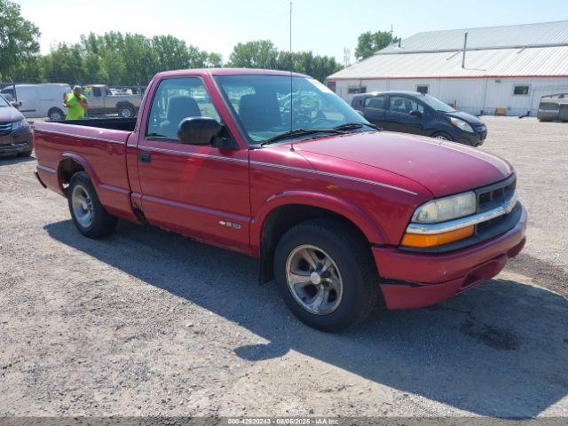  Salvage Chevrolet S-10