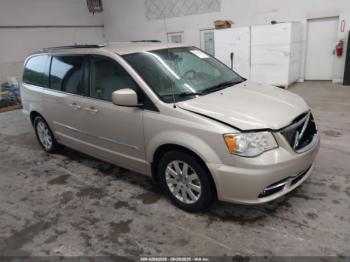  Salvage Chrysler Town & Country