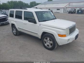  Salvage Jeep Commander