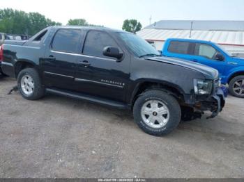  Salvage Chevrolet Avalanche 1500