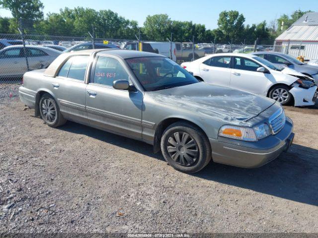  Salvage Ford Crown Victoria