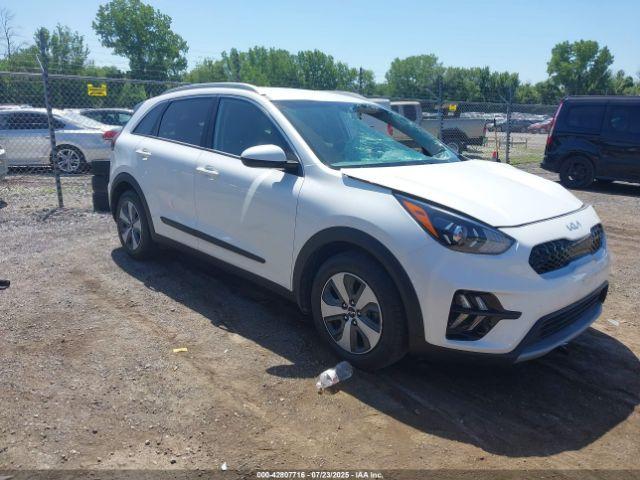  Salvage Kia Niro