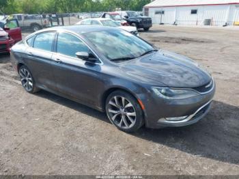  Salvage Chrysler 200