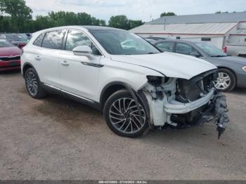 Salvage Lincoln Nautilus