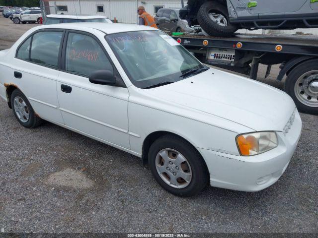  Salvage Hyundai ACCENT