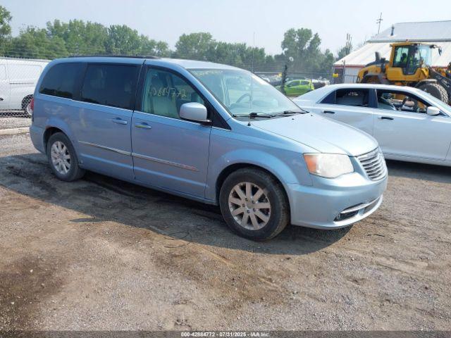  Salvage Chrysler Town & Country