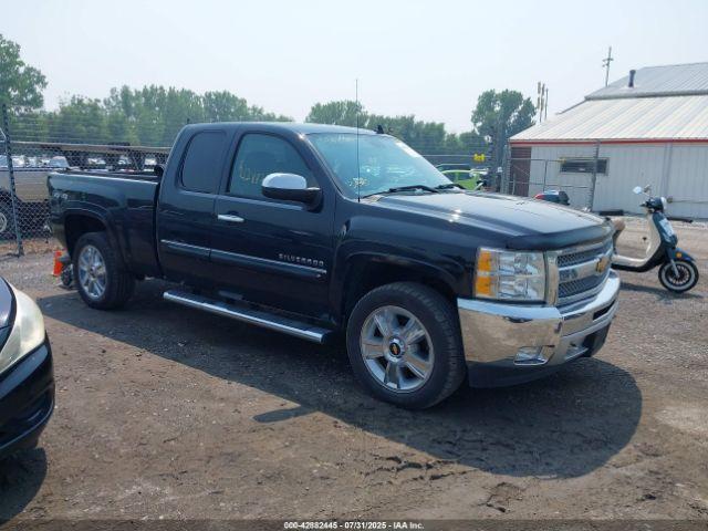  Salvage Chevrolet Silverado 1500