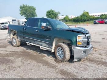  Salvage Chevrolet Silverado 2500