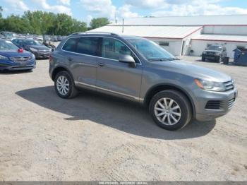  Salvage Volkswagen Touareg