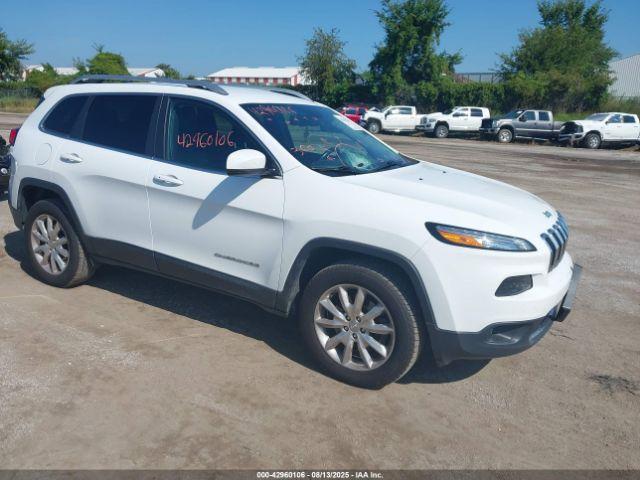  Salvage Jeep Cherokee