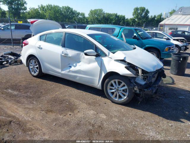  Salvage Kia Forte