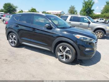  Salvage Hyundai TUCSON